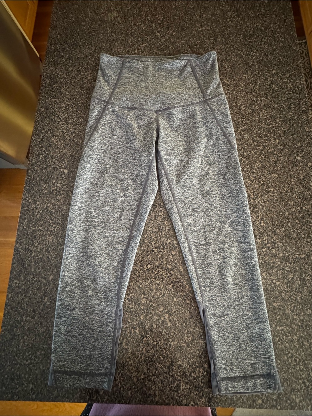 Zella Heather Gray High-Rise LIVE IN Crop Leggings
